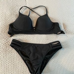 Women black bikini top 34 c bottom m great condition